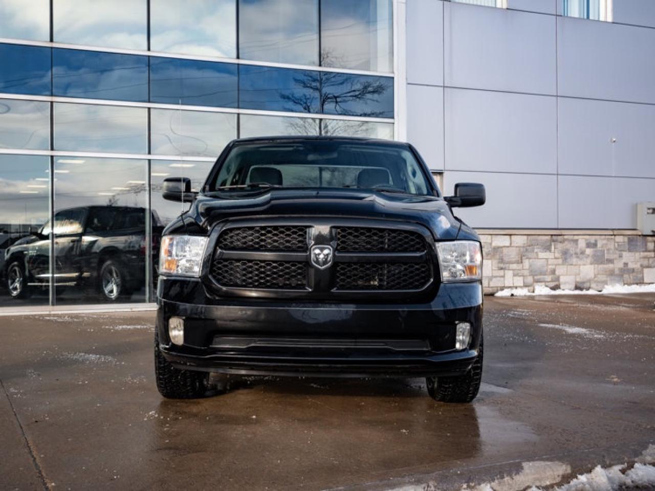 2017 RAM 1500 Express Photo