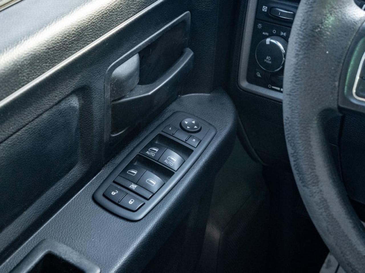 2017 RAM 1500 Express Photo