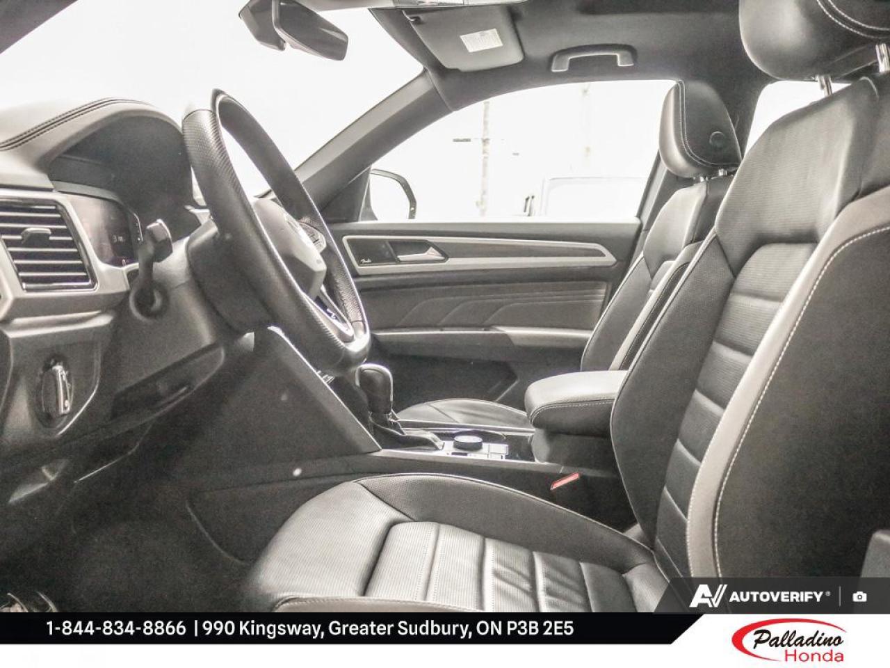 2022 Volkswagen Atlas Cross Sport Execline Photo