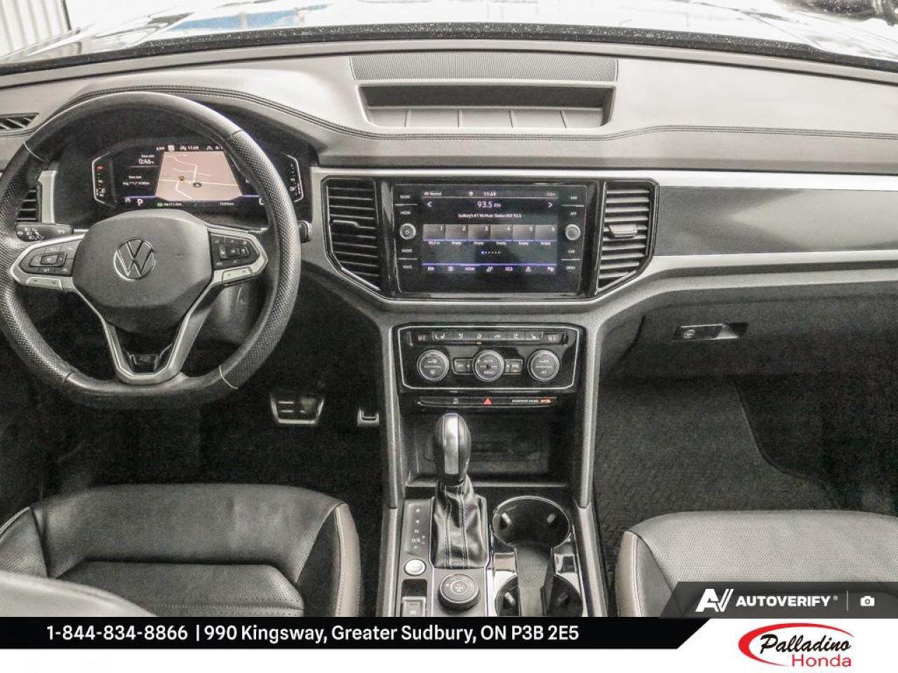 2022 Volkswagen Atlas Cross Sport Execline Photo