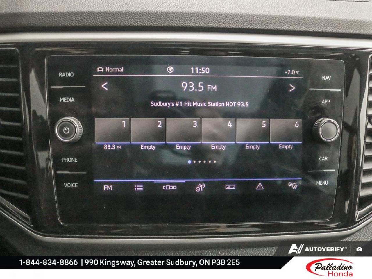 2022 Volkswagen Atlas Cross Sport Execline Photo