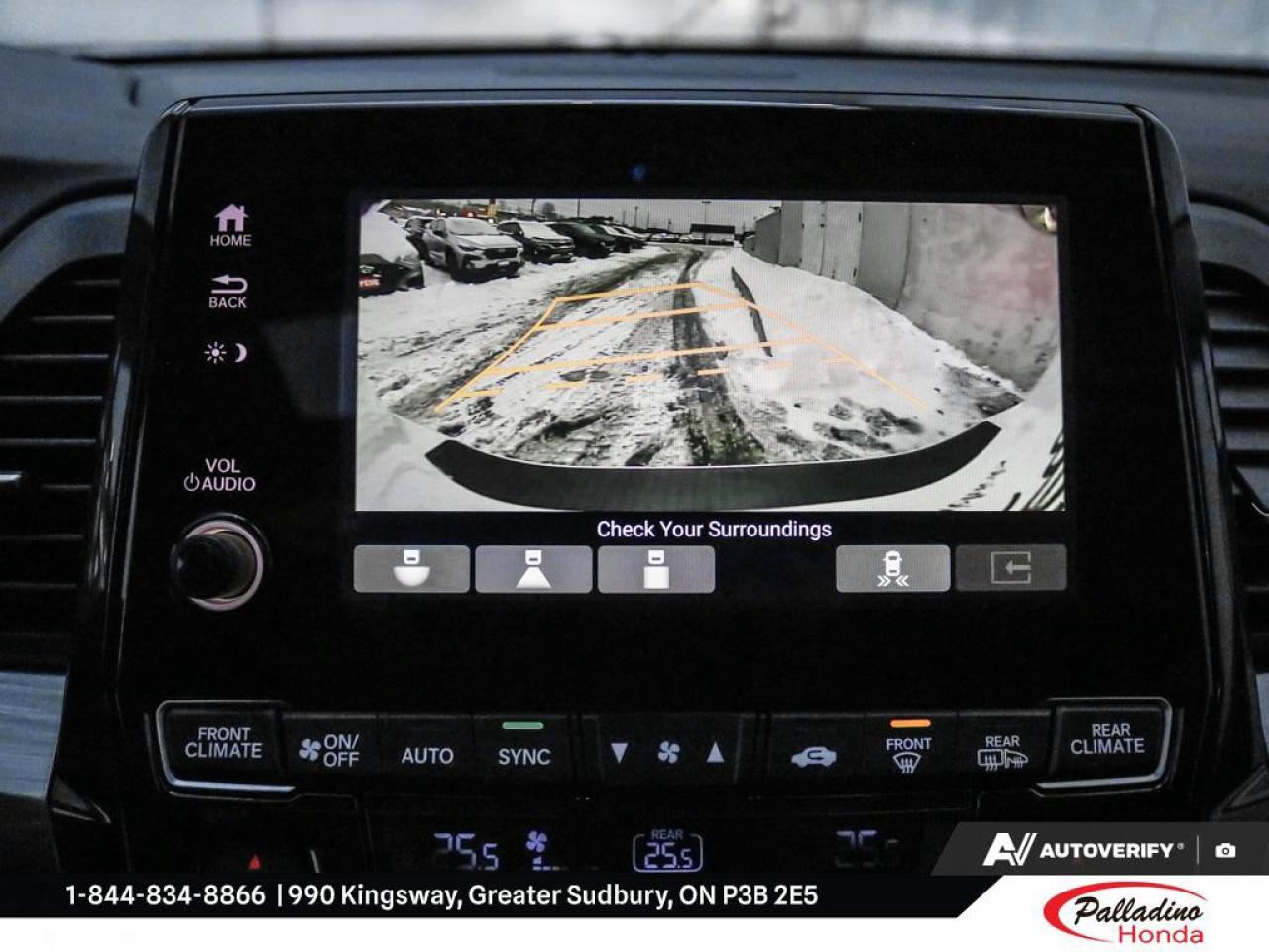 2024 Honda Odyssey Touring Photo