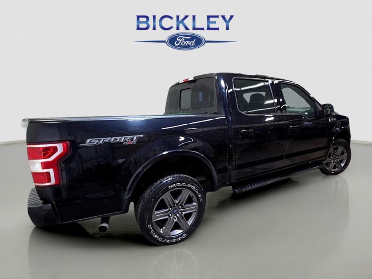 2020 Ford F-150 XLT Photo2