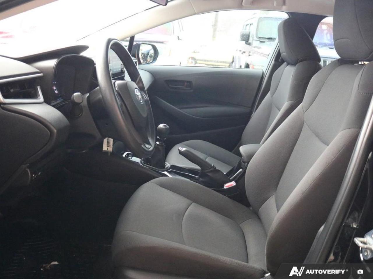 2022 Toyota Corolla L Photo