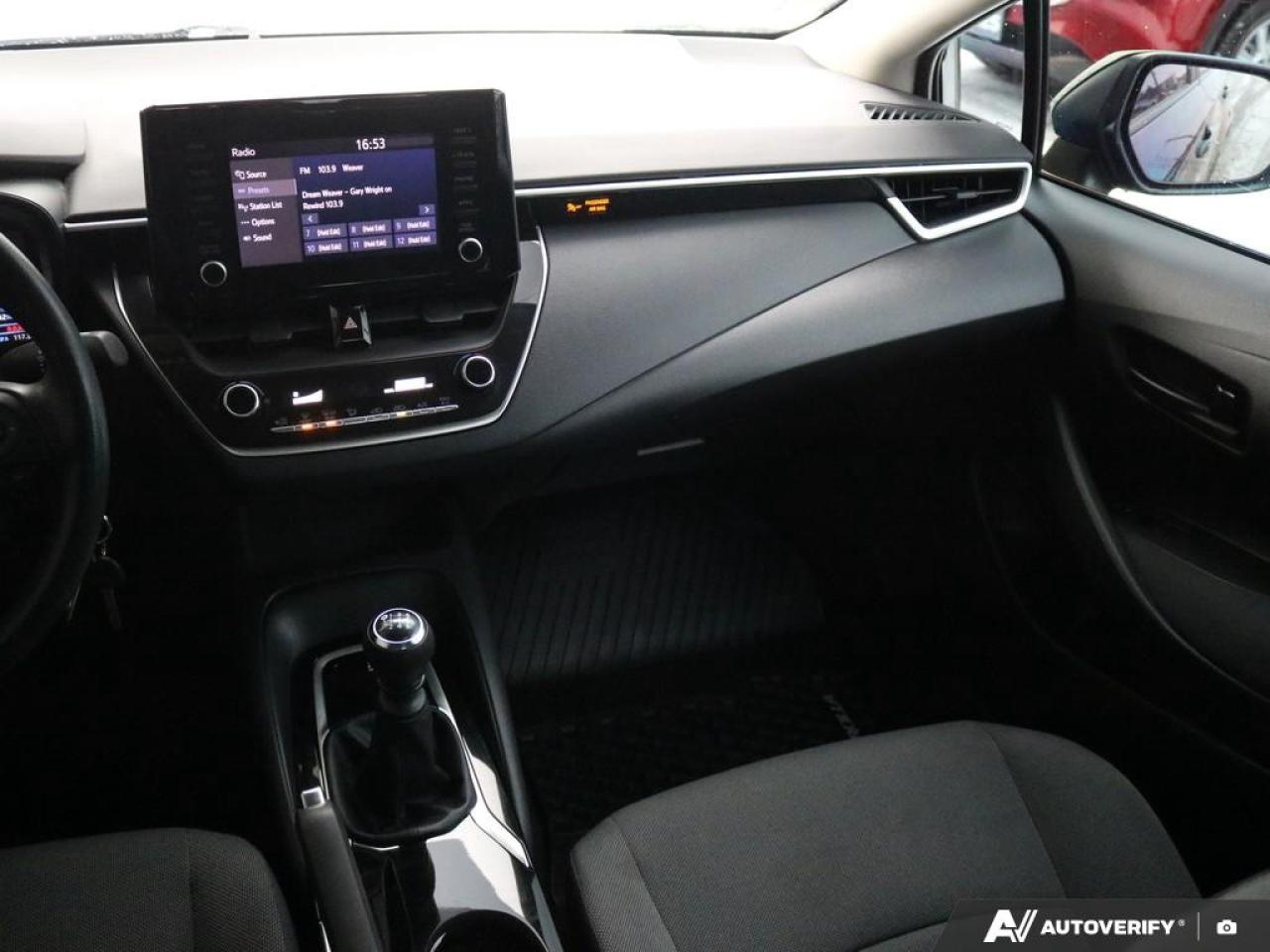 2022 Toyota Corolla L Photo