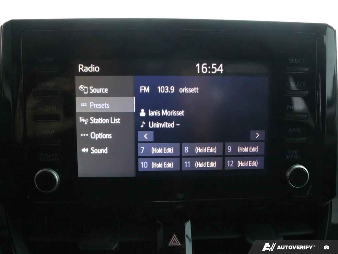 2022 Toyota Corolla L Photo