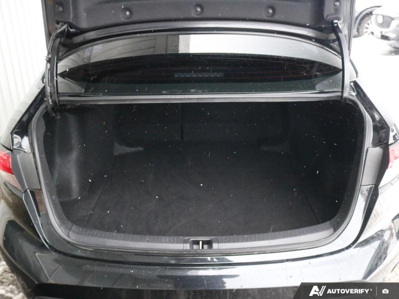 2022 Toyota Corolla L Photo