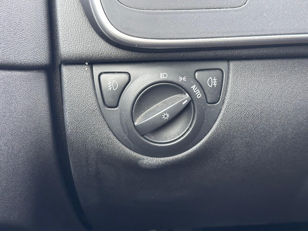 2009 Saab 9-3 5dr Wgn SportCombi Photo