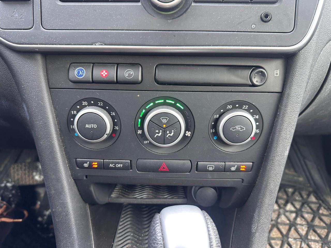 2009 Saab 9-3 5dr Wgn SportCombi Photo