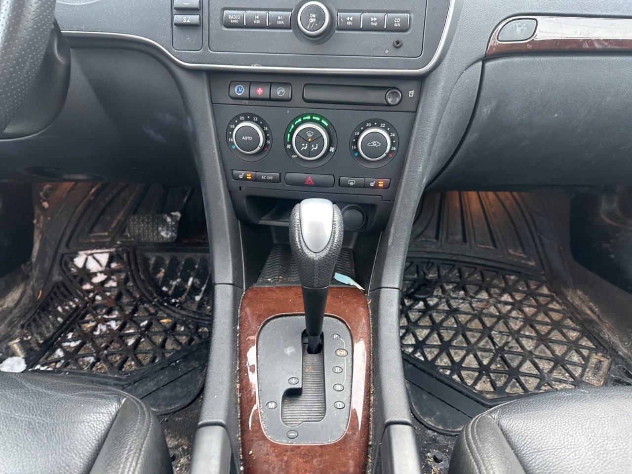 2009 Saab 9-3 5dr Wgn SportCombi Photo