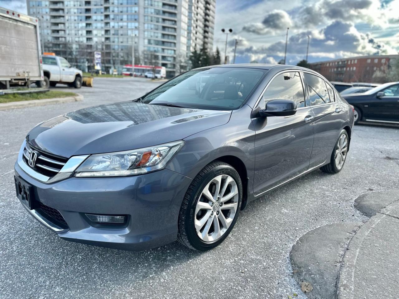 2014 Honda Accord Touring V6 Photo2