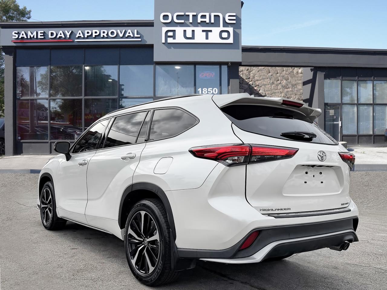 2021 Toyota Highlander Xse Awd V6 Photo3