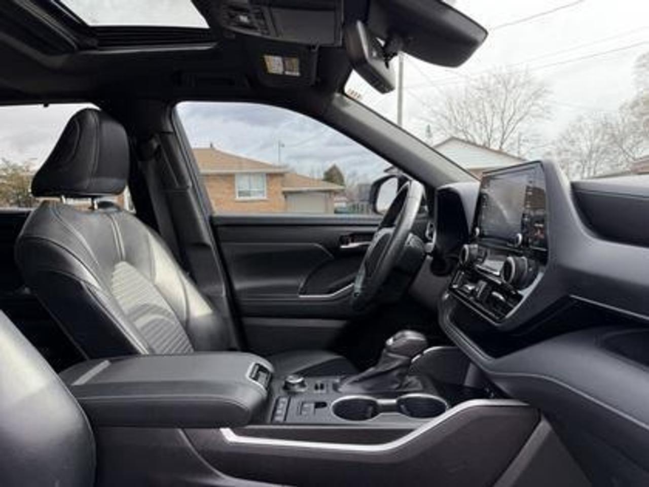 2021 Toyota Highlander XSE AWD Photo