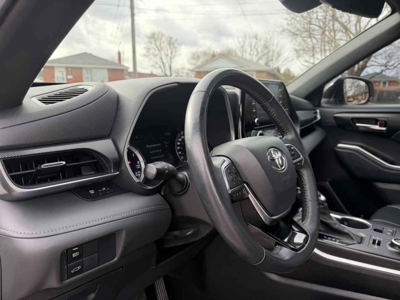 2021 Toyota Highlander XSE AWD Photo