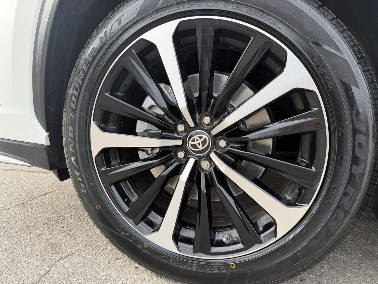2021 Toyota Highlander XSE AWD Photo