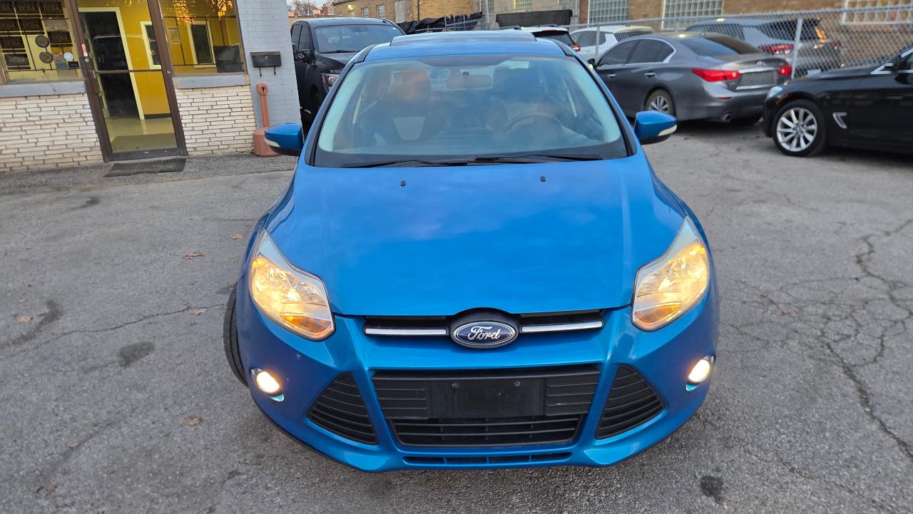 2014 Ford Focus 4dr Sdn SE w/P-Moon/Remote start - Photo #7