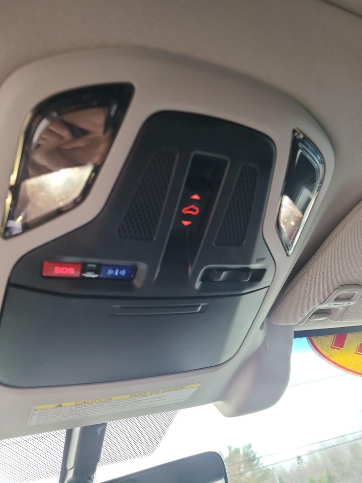 2021 Subaru Outback Touring - Photo #10