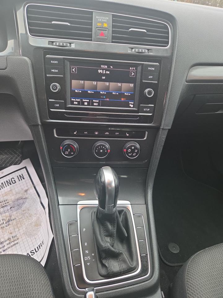 2018 Volkswagen Golf TRENDLINE - Photo #7