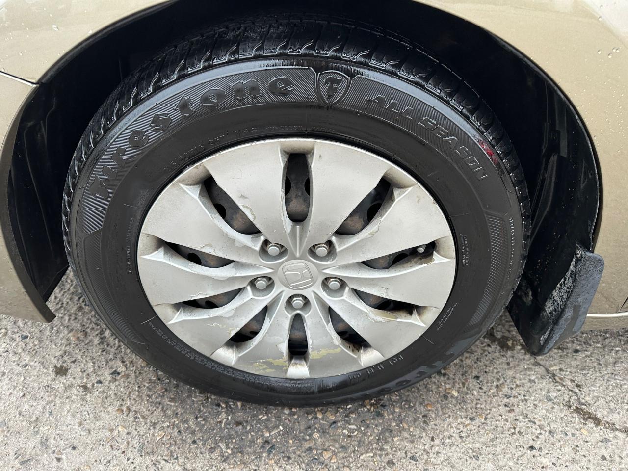 2009 Honda Accord LX, WELL MAINTAINED, NO ACCIDENTS, CERTIFIED - Photo #13