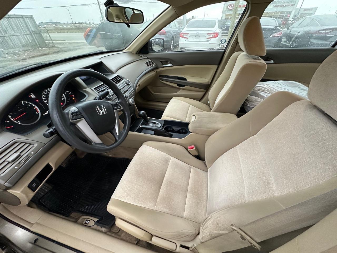 2009 Honda Accord LX, WELL MAINTAINED, NO ACCIDENTS, CERTIFIED - Photo #14