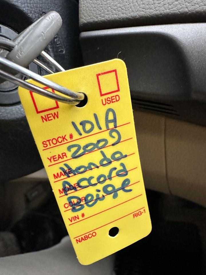 2009 Honda Accord LX, WELL MAINTAINED, NO ACCIDENTS, CERTIFIED - Photo #18