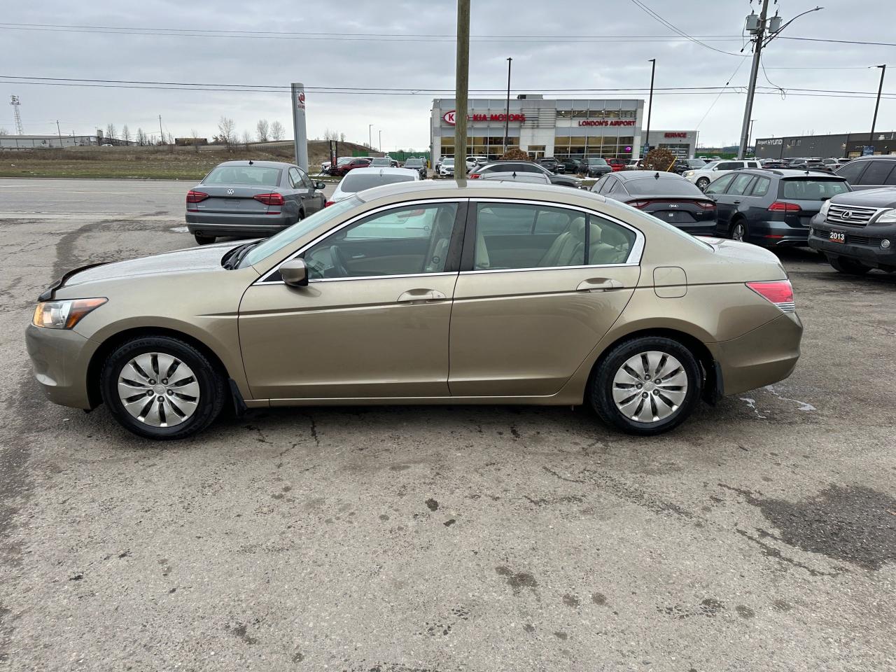 2009 Honda Accord LX, WELL MAINTAINED, NO ACCIDENTS, CERTIFIED - Photo #2