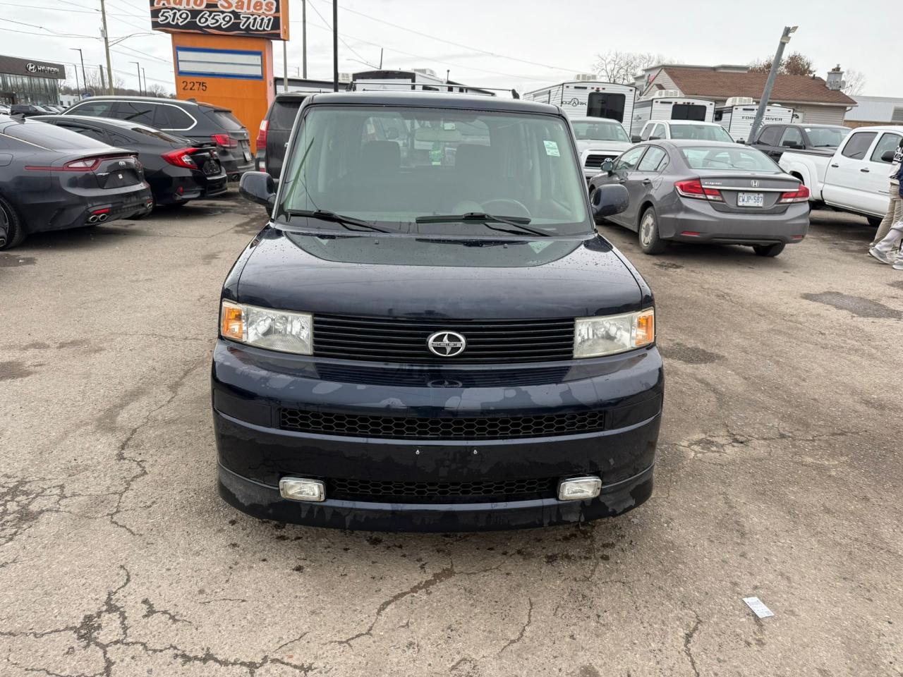 2005 Scion xB GREAT SHAPE, LOW KMS, ONLY 120KMS, AUTO, CERT - Photo #8