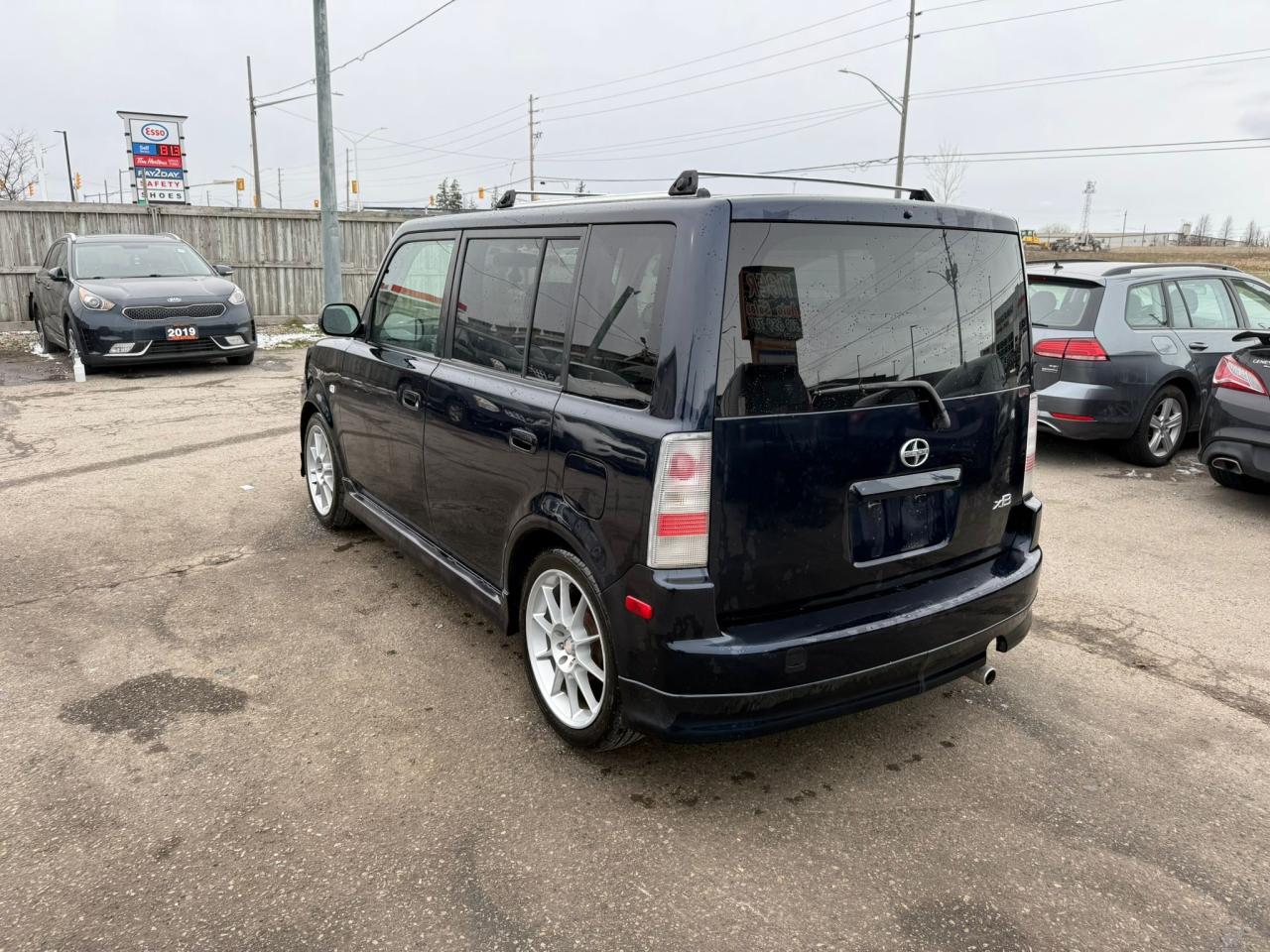 2005 Scion xB GREAT SHAPE, LOW KMS, ONLY 120KMS, AUTO, CERT - Photo #3