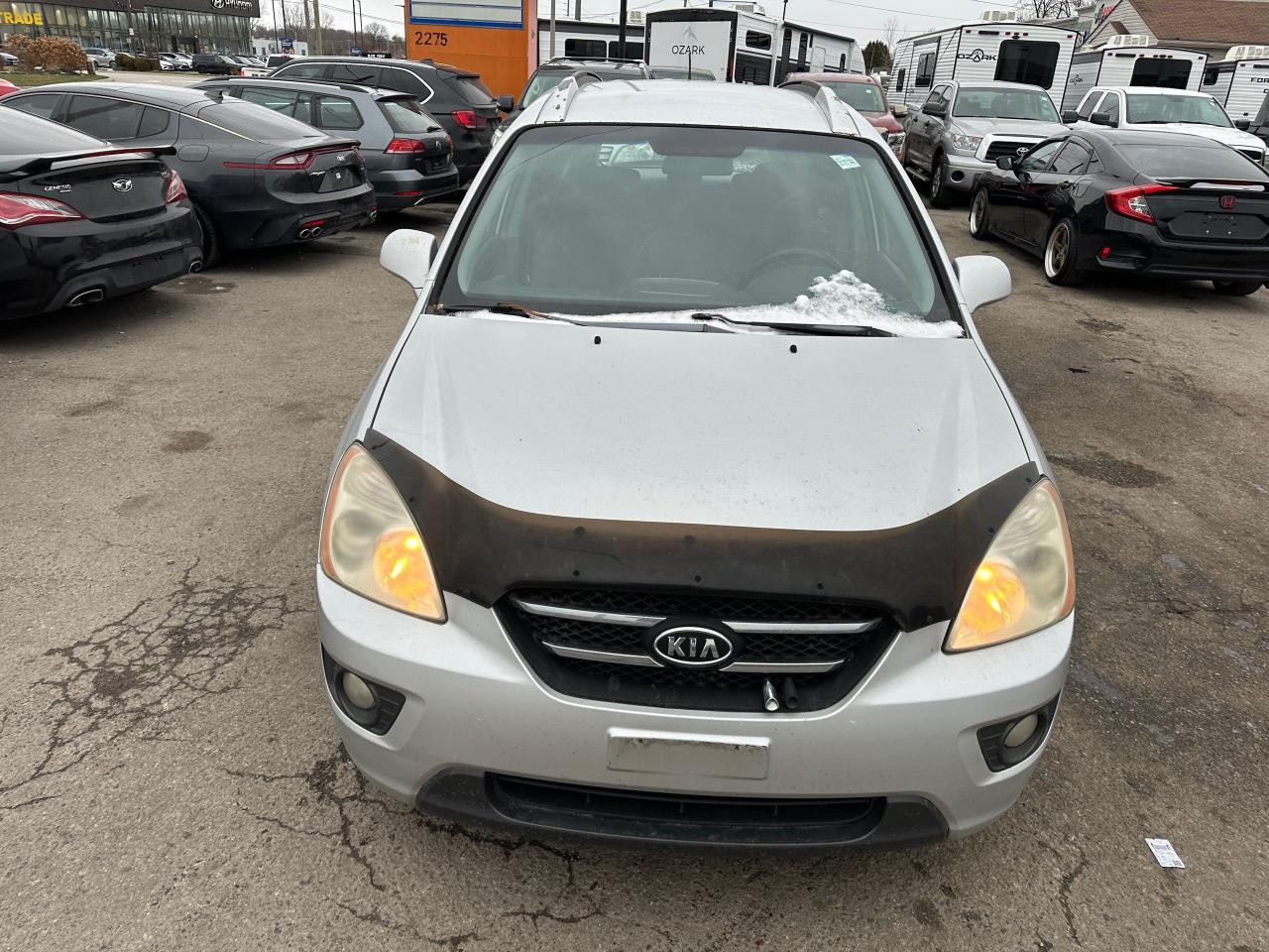 2007 Kia Rondo LX, TRADE IN, RUNS AND DRIVES, AS IS SPECIAL - Photo #8