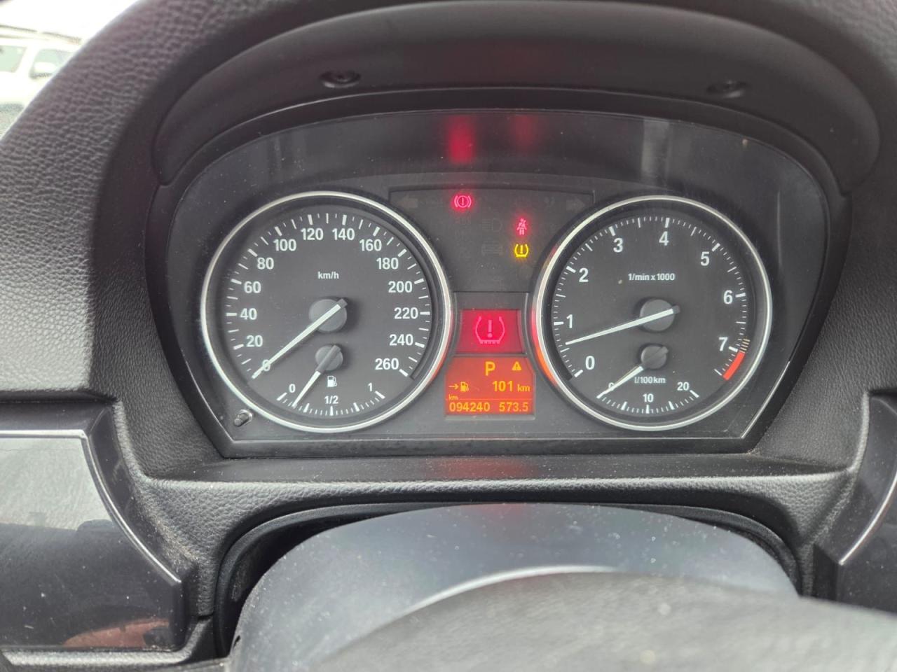 2009 BMW 3 Series 328i xDrive, AWD, AUTO, ONLY 93,000KMS, CERTIFIED - Photo #14