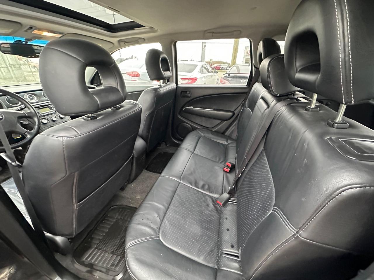 2006 Mitsubishi Outlander LIMITED, AWD, 4 CYL, ONLY 140KMS, AS IS SPECIAL - Photo #13