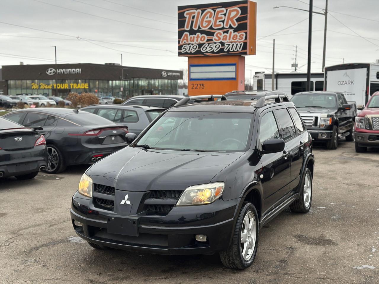 2006 Mitsubishi Outlander LIMITED, AWD, 4 CYL, ONLY 140KMS, AS IS SPECIAL