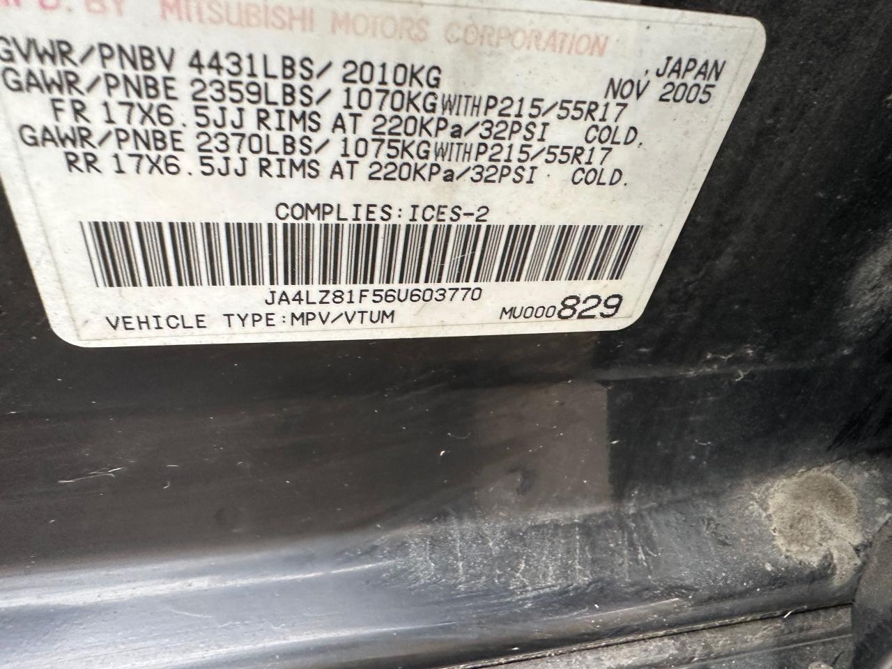 2006 Mitsubishi Outlander LIMITED, AWD, 4 CYL, ONLY 140KMS, AS IS SPECIAL - Photo #16