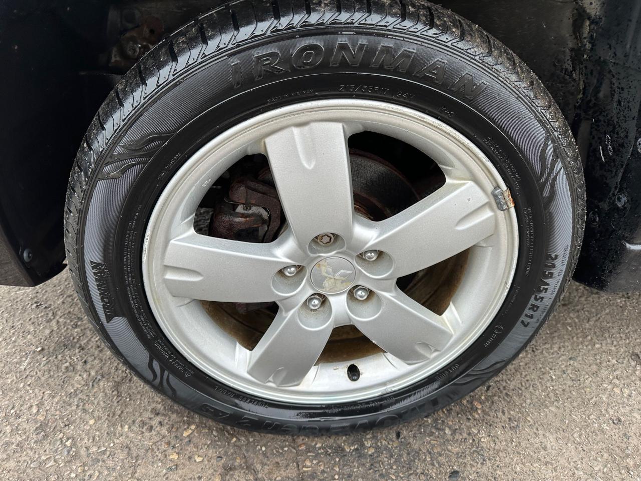 2006 Mitsubishi Outlander LIMITED, AWD, 4 CYL, ONLY 140KMS, AS IS SPECIAL - Photo #8