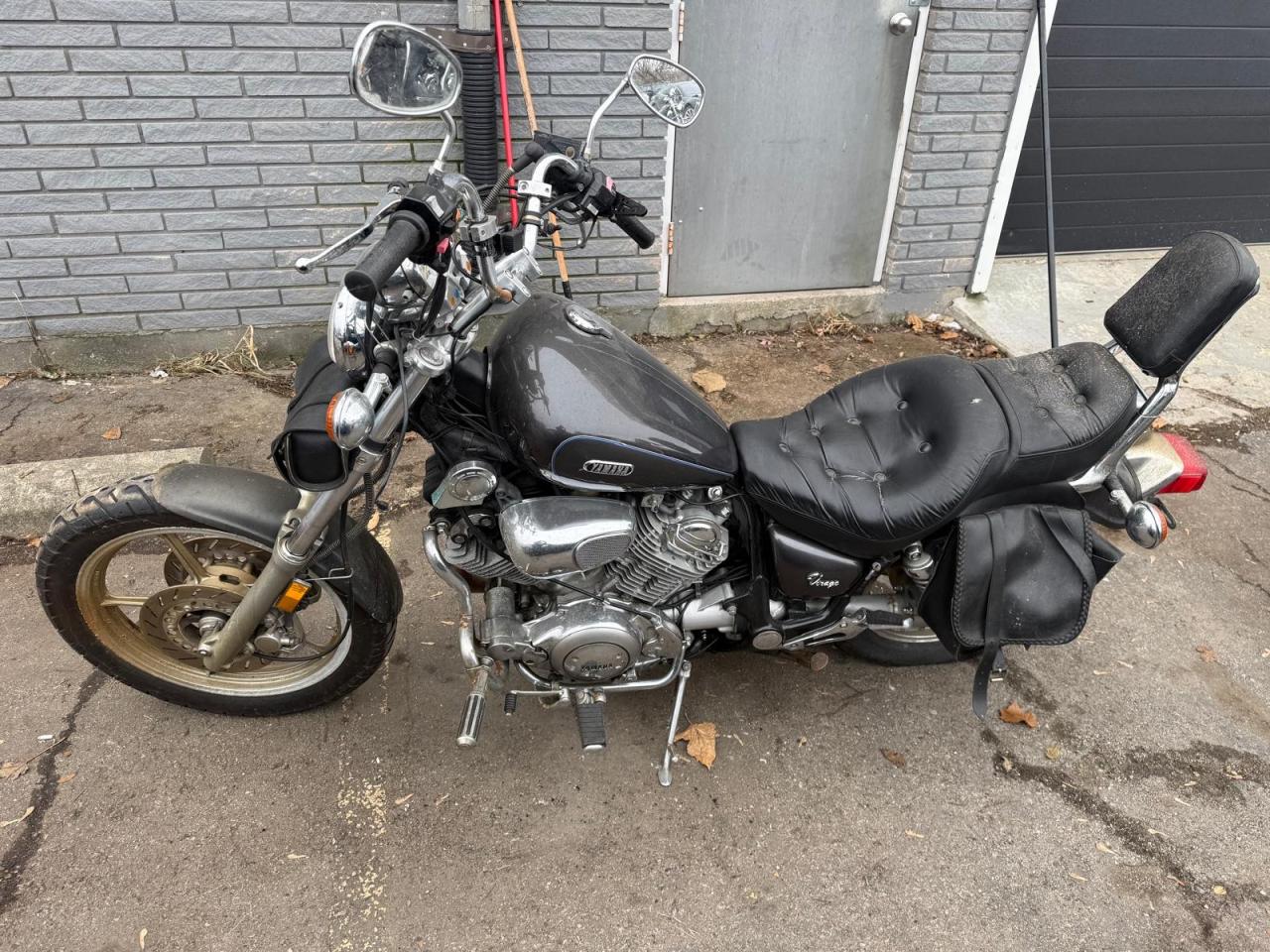 1993 Yamaha Virago XV750, AS IS, LIGHT DAMAGE, HANDLEBARS - Photo #2