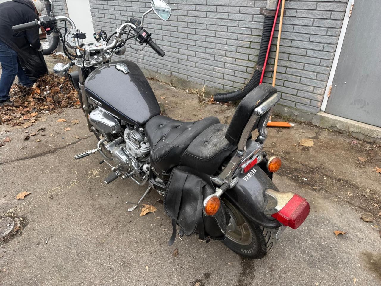 1993 Yamaha Virago XV750, AS IS, LIGHT DAMAGE, HANDLEBARS Photo2