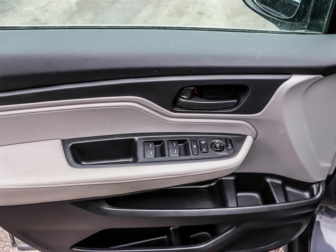 2018 Honda Odyssey EX Photo