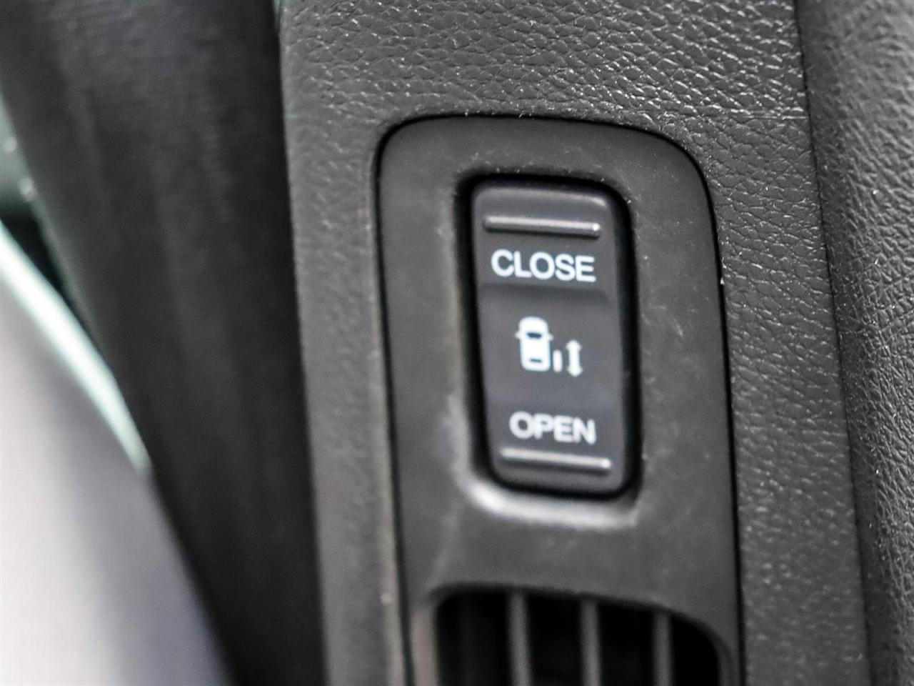 2018 Honda Odyssey EX Photo