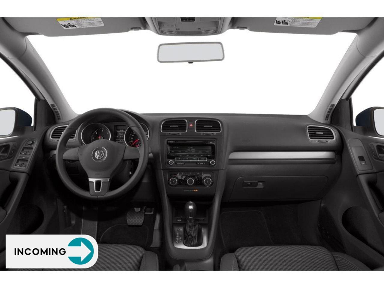 2013 Volkswagen Golf 2.5L Trendline Photo4