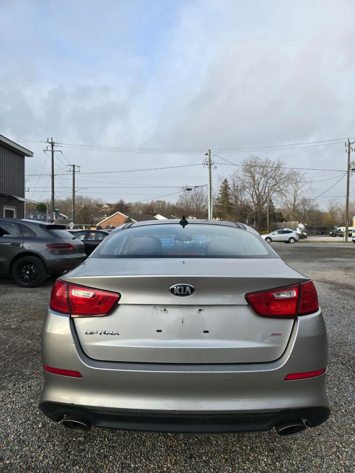2014 Kia Optima 4dr Sdn Auto LX w/Sunroof - Photo #6