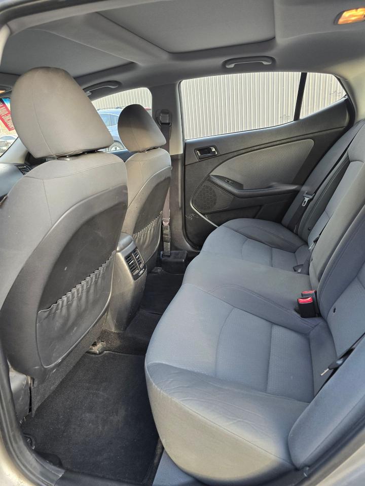 2014 Kia Optima 4dr Sdn Auto LX w/Sunroof - Photo #9