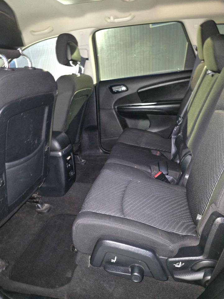 2014 Dodge Journey Limited - Photo #10