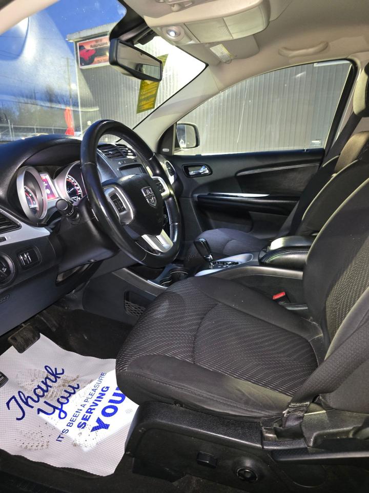 2014 Dodge Journey Limited - Photo #13