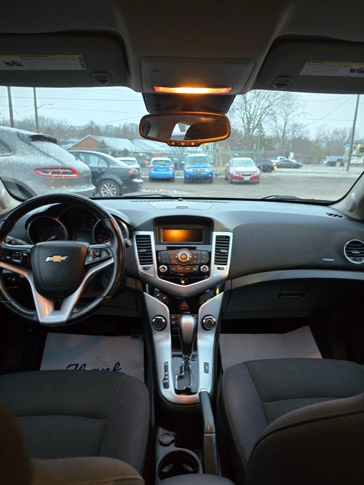 2013 Chevrolet Cruze 4dr Sdn LT Turbo w/1SA - Photo #6