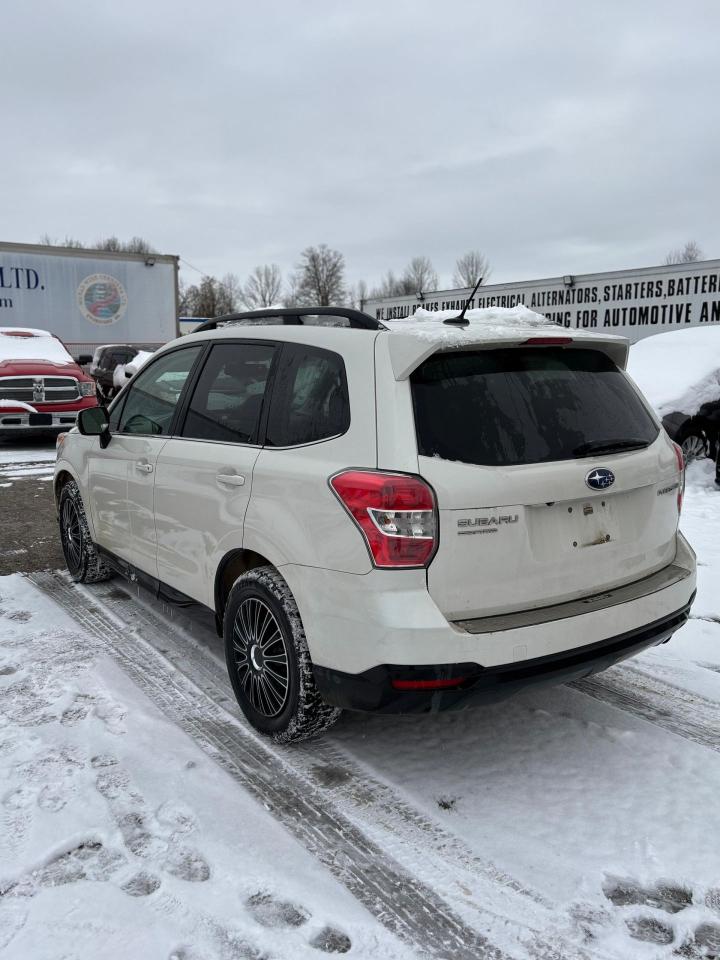 2015 Subaru Forester i Limited w/Tech Pkg - Photo #9