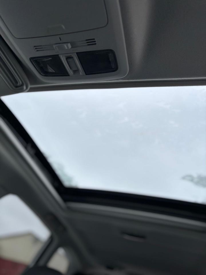 2015 Subaru Forester i Limited w/Tech Pkg - Photo #17