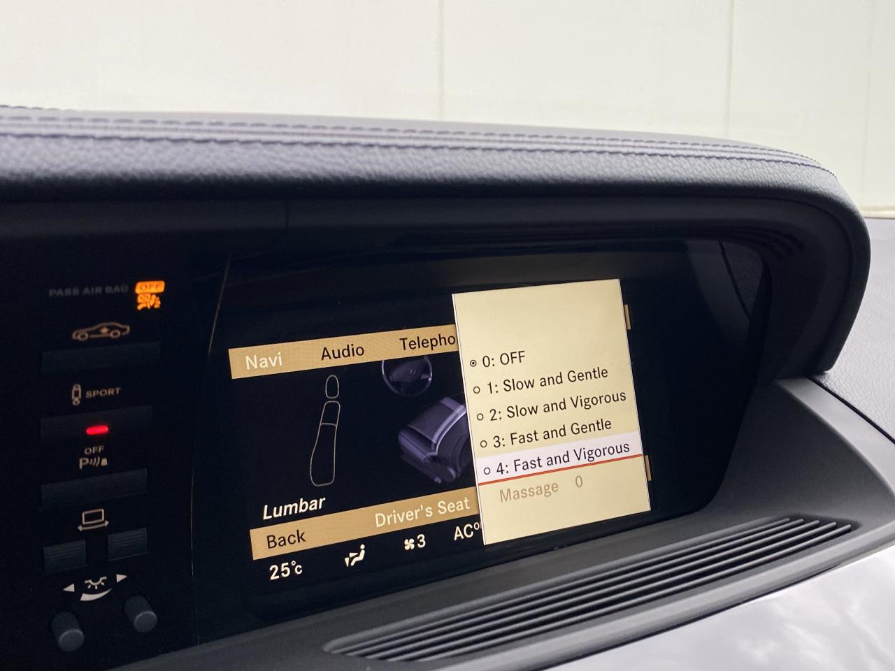 2012 Mercedes-Benz S-Class S550 4MATIC-AMG SPORT PKG-NIGHT VISION-DISTRONIC - Photo #34