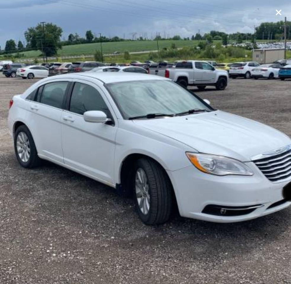 Used 2012 Chrysler 200 Touring for sale in Peterborough, ON