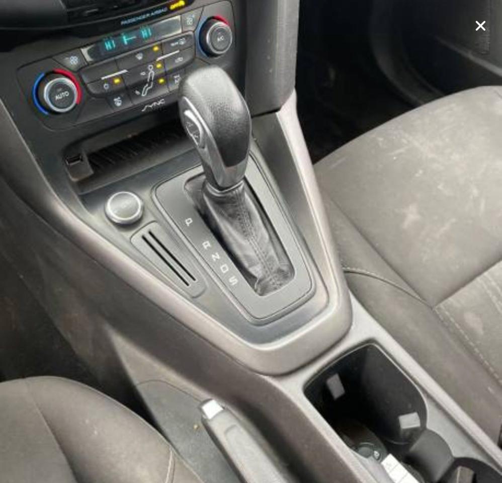 2017 Ford Focus SEL - Photo #14