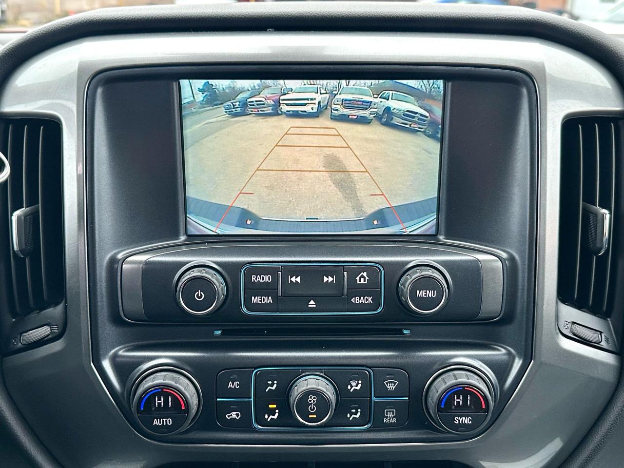 2018 Chevrolet Silverado 1500  - Photo #14